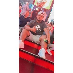 Meet your Posher, Sandy